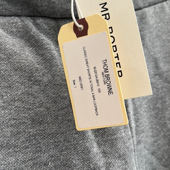 THOM BROWNE MEDIUM GREY COTTON LOOPBACK TONAL 4-BAR SWEAT SHORTS - Picture 7 of 16